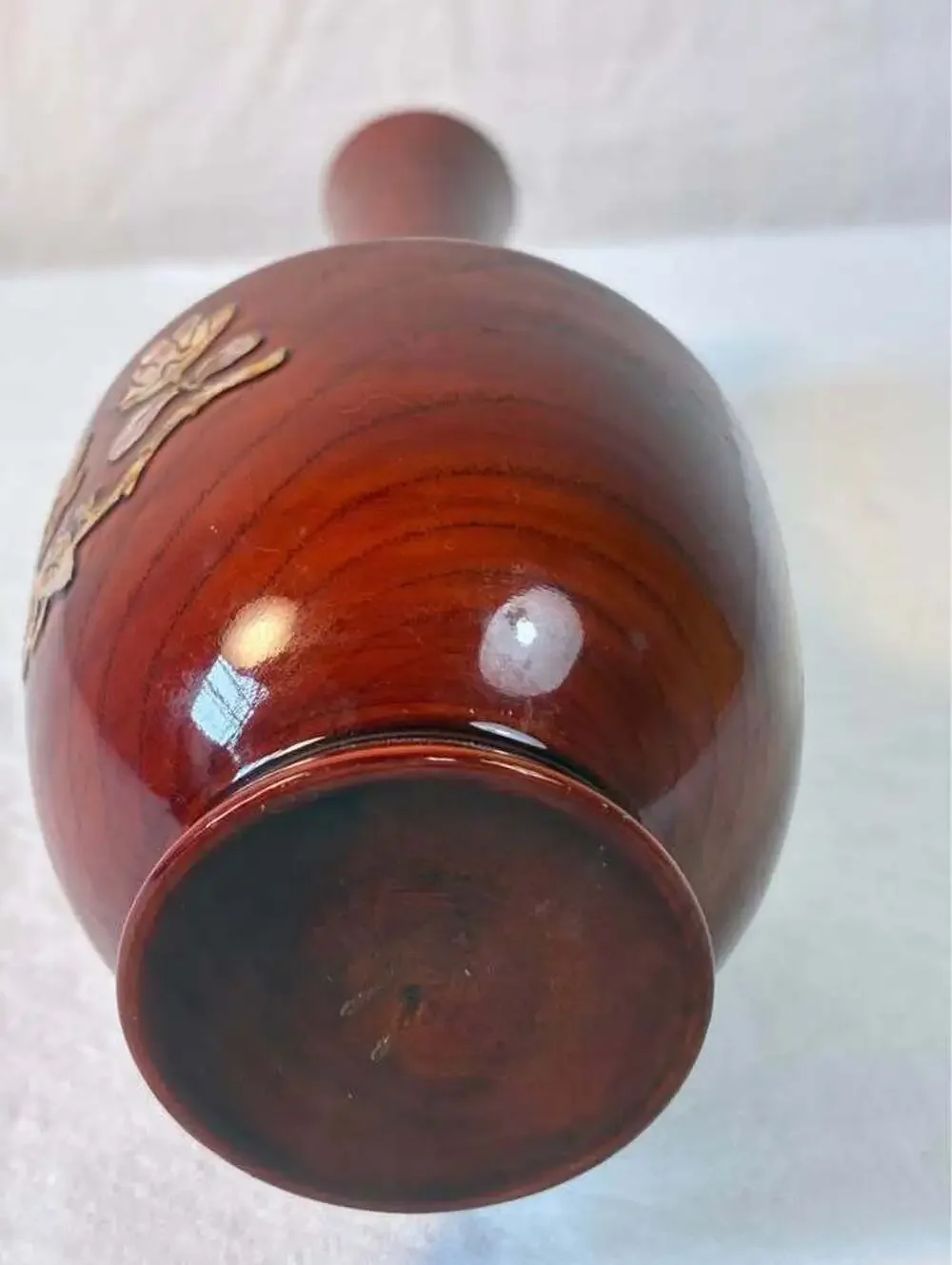 N/A polished wooden